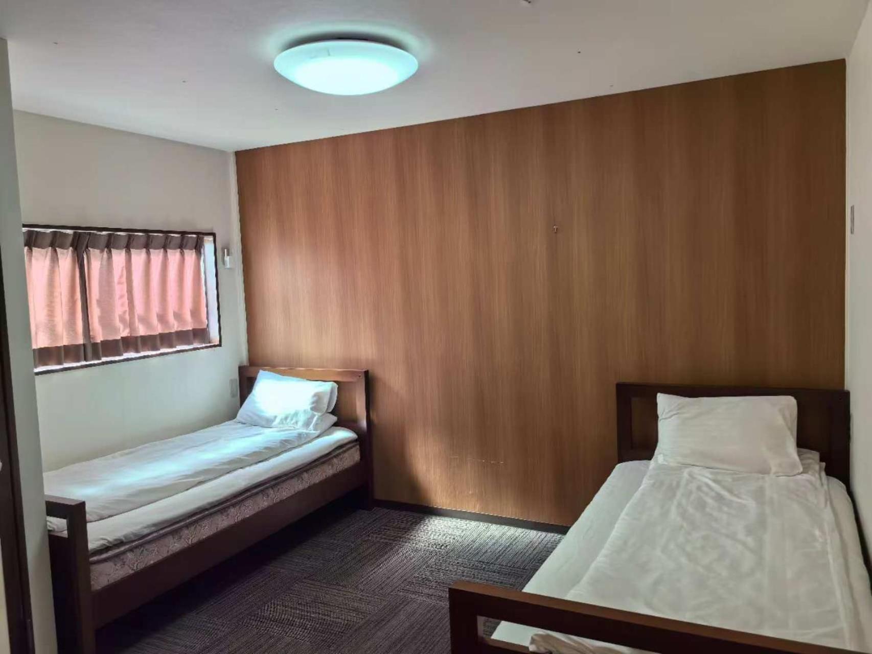 ホステル今鶴 四人部屋 302号室 Ōsaka Extérieur photo